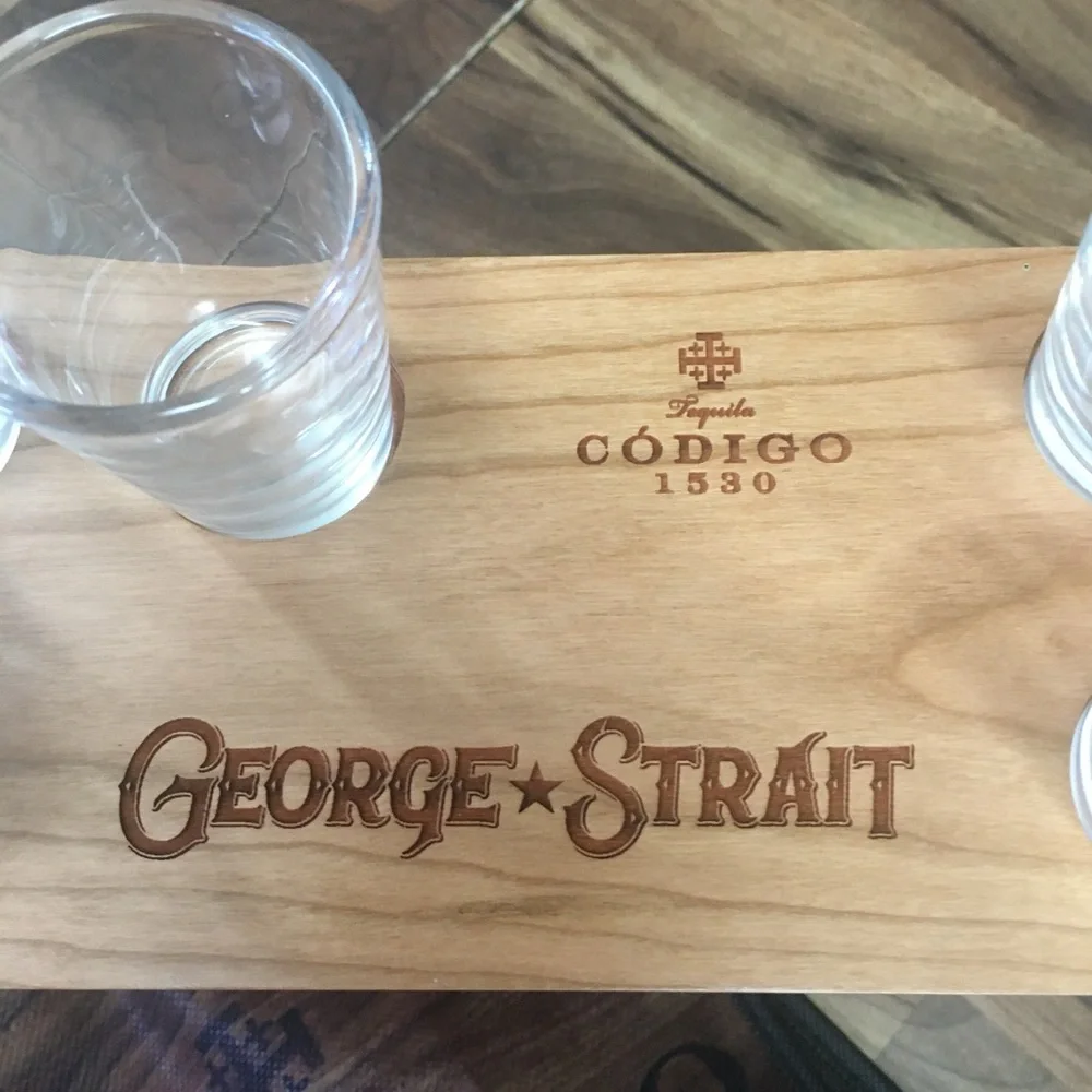 5 George Strait Codigo 1530 Tequila Shot Glasses W/ Wood Tray Bag/VIP Lanyard